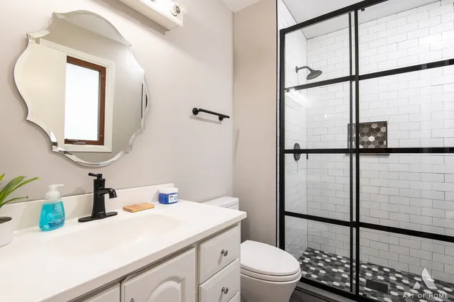 $489,000 | 8226 Bob O Link Road, Orland Park, IL 60462