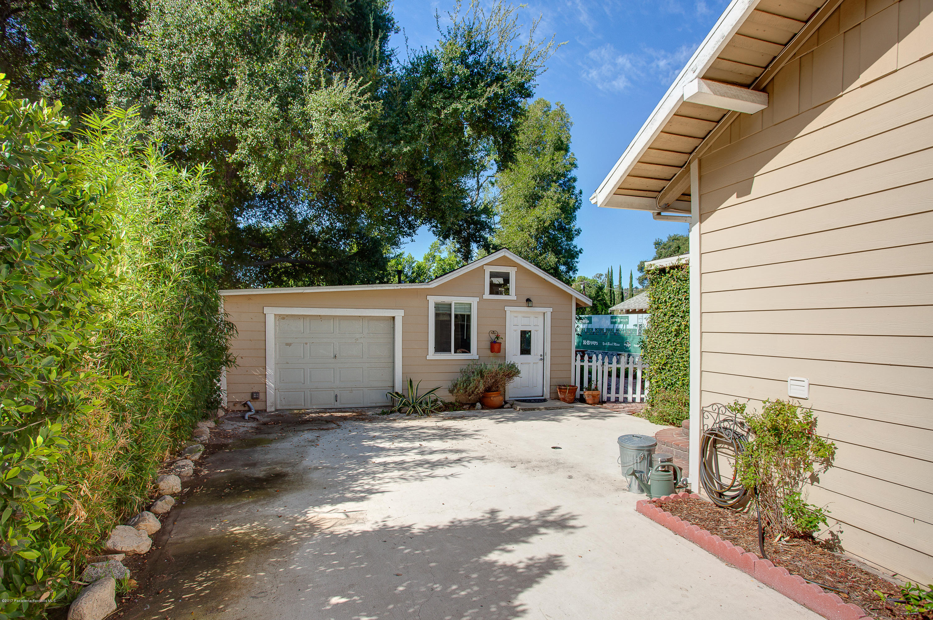 855 Winona Avenue Pasadena, CA 91103 - Photo 12 of 16 egpimaging_855Winona_014_MLS