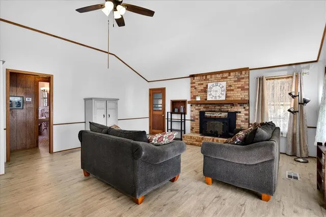 $2,400 | 108 Point O View Street, Gun Barrel City, TX 75156