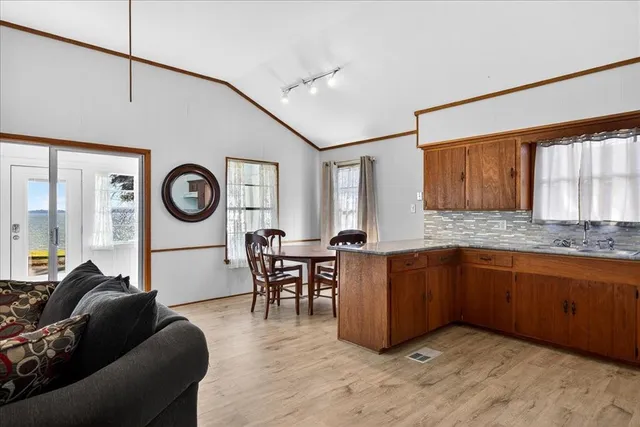 $2,400 | 108 Point O View Street, Gun Barrel City, TX 75156