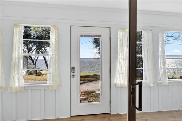 $2,400 | 108 Point O View Street, Gun Barrel City, TX 75156