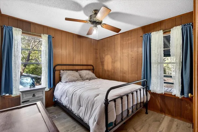 $2,400 | 108 Point O View Street, Gun Barrel City, TX 75156