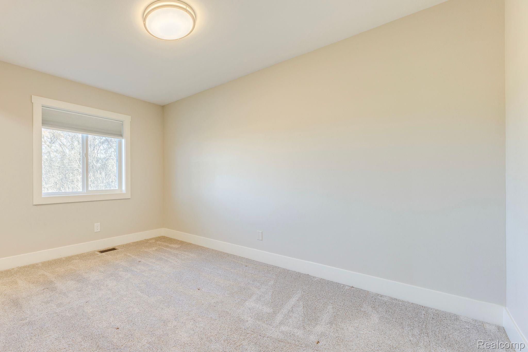 11024 Yale Road Yale, MI 48097 - Photo 16 of 30 Gallery Image 16