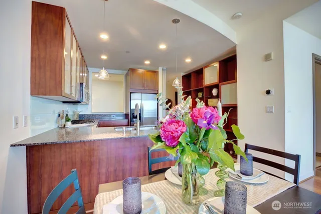 $590,000 | 2033 2nd Avenue, Unit 2010, Seattle, WA 98121