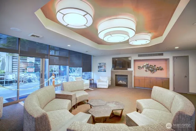 $590,000 | 2033 2nd Avenue, Unit 2010, Seattle, WA 98121