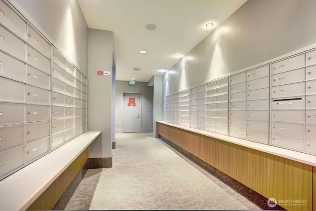 $590,000 | 2033 2nd Avenue, Unit 2010, Seattle, WA 98121