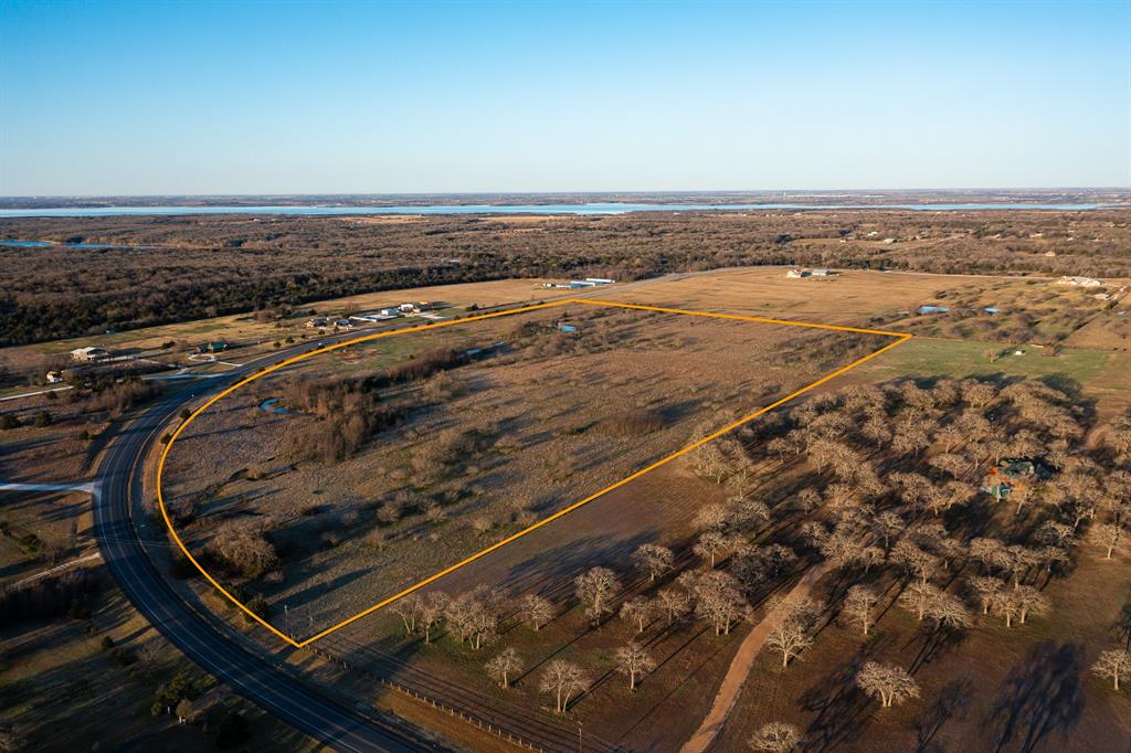 3002 Valley View Valley View, TX 76272 - Photo 3 of 4 Aerial view with property boundaries highlighted