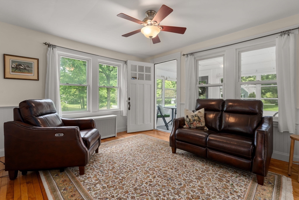 107 Winter Hill Road Holden, MA 01520 - Photo 5 of 34