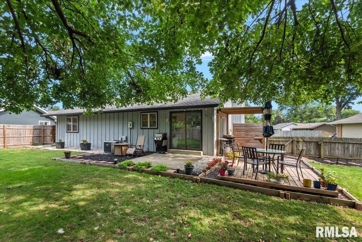 10 Leeds Drive Springfield, IL 62702 - Photo 23 of 32 Gallery Image 23
