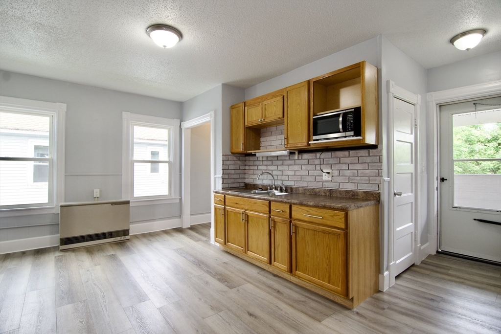 36 Montcalm Street, Unit 2 Springfield, MA 01151 - Photo 19 of 23