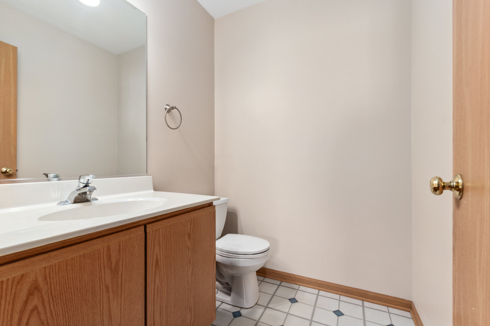 237 Williamsburg Court, Unit 237 Romeoville, IL 60446 - Photo 8 of 15 Gallery Image 8