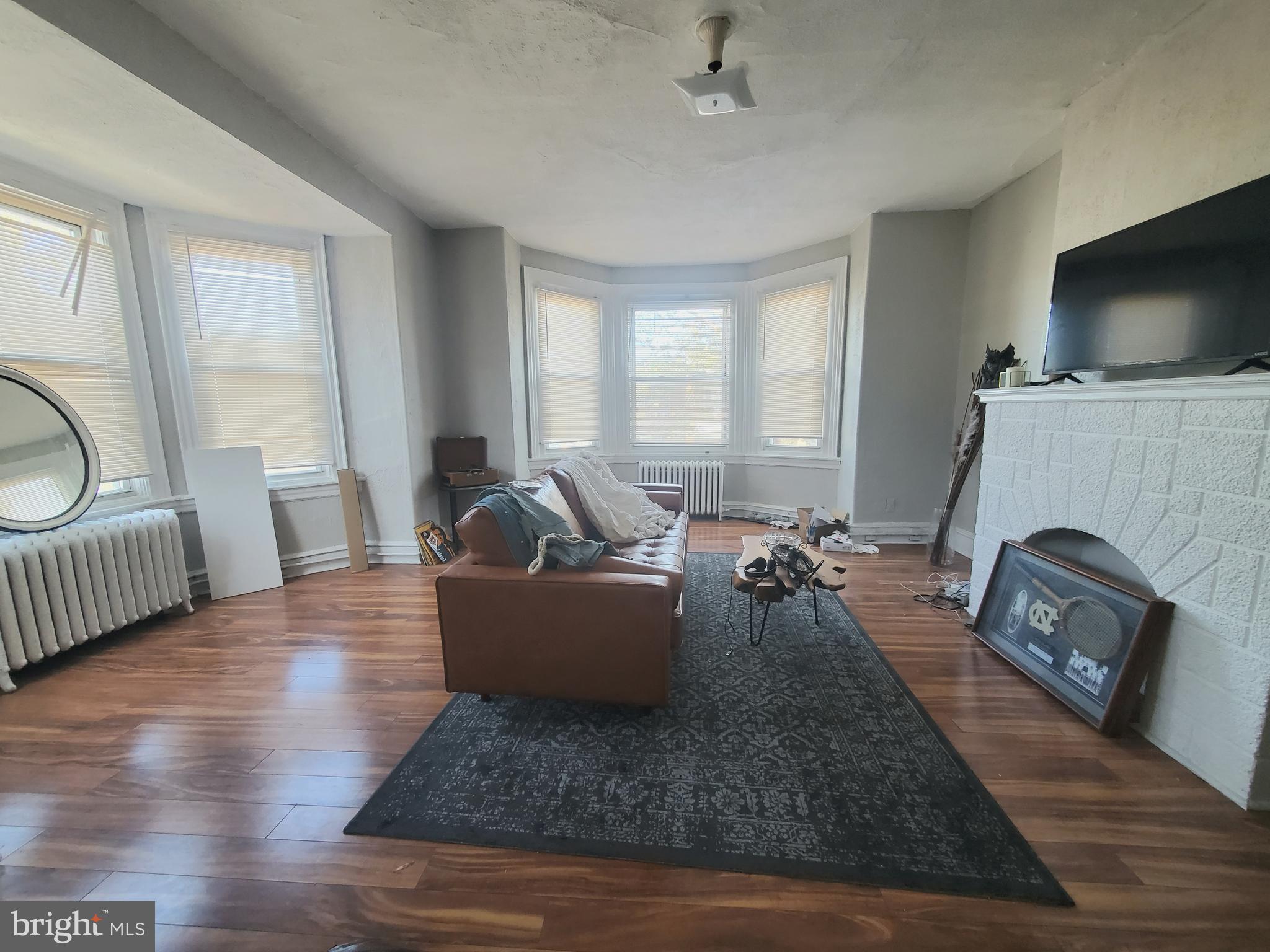 4960 Chestnut Street, Unit 2 Philadelphia, PA 19139 - Photo 5 of 10 Spare Living Space/Entertainment room