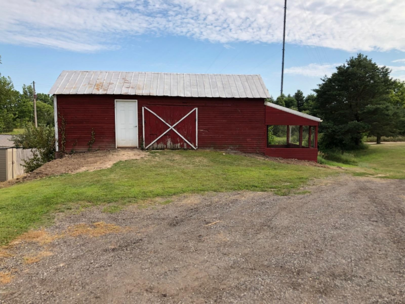 5990 Nash Highway Saranac, MI 48881 - Photo 17 of 19 26170
