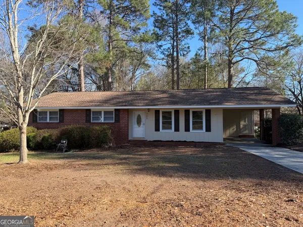 $1,500 | 305 Hillside Drive, Dublin, GA 31021