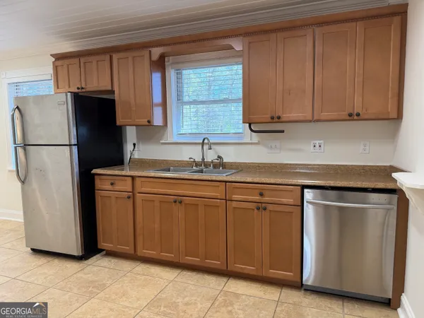 $1,500 | 305 Hillside Drive, Dublin, GA 31021