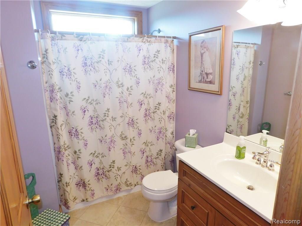 11172 Bohm Road Byron, MI 48418 - Photo 12 of 25 DSCN0217.JPG