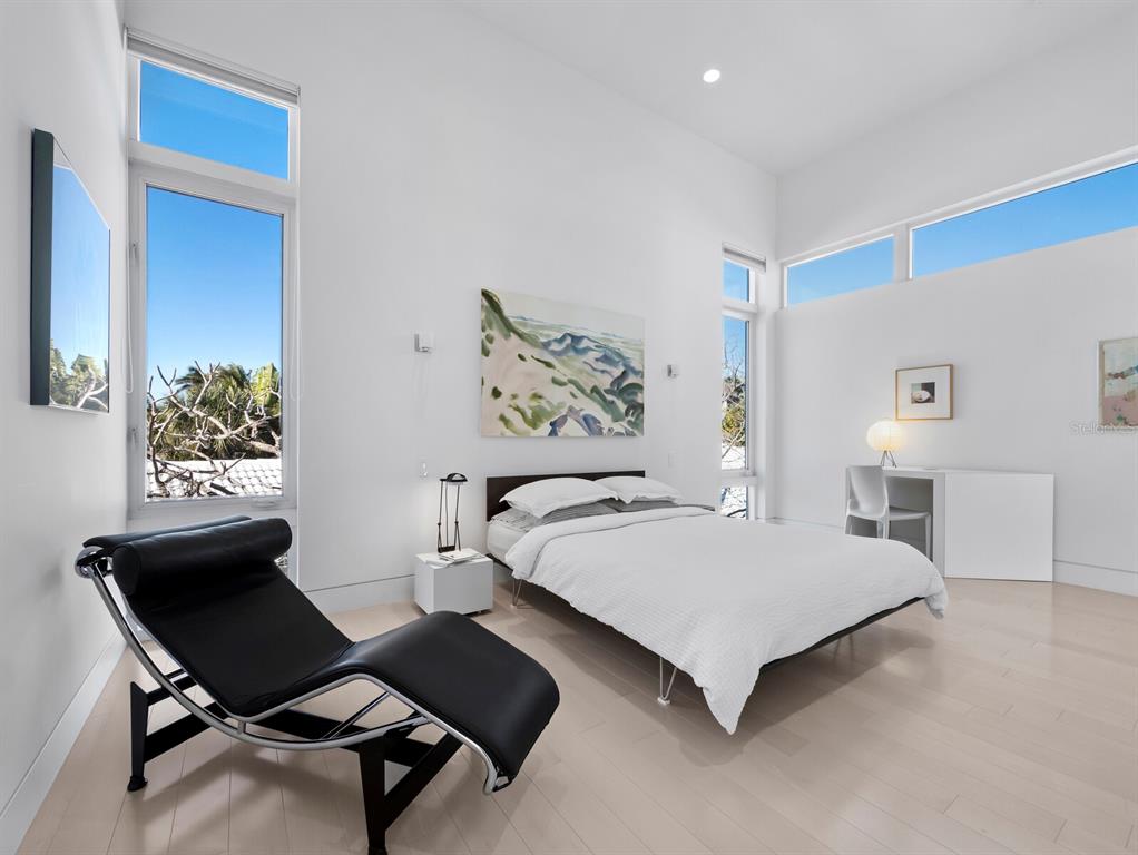 1235 Center Place Sarasota, FL 34236 - Photo 34 of 56