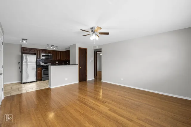 $1,900 | 8440 West 95th Street, Unit 6, Hickory Hills, IL 60457