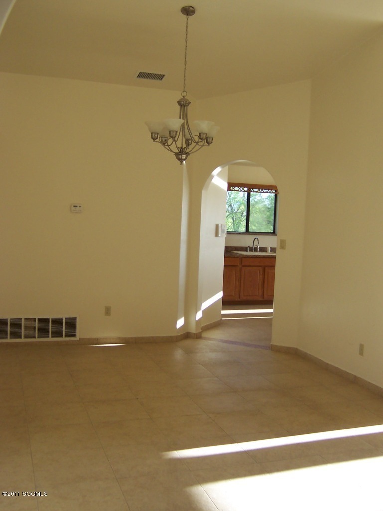 1386 Anclar Court Rio Rico, AZ 85648 - Photo 3 of 15