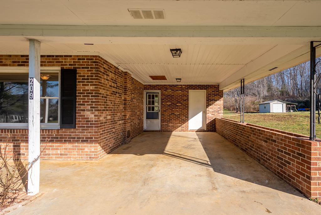 209 Rabbits Run Woodlawn, VA 24381 - Photo 49 of 53 Gallery Image 49
