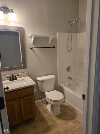 $2,000 | 13377 Kimberlite Drive, Fishers, IN 46038