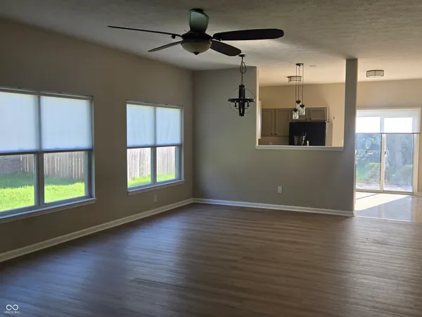 $2,000 | 13377 Kimberlite Drive, Fishers, IN 46038