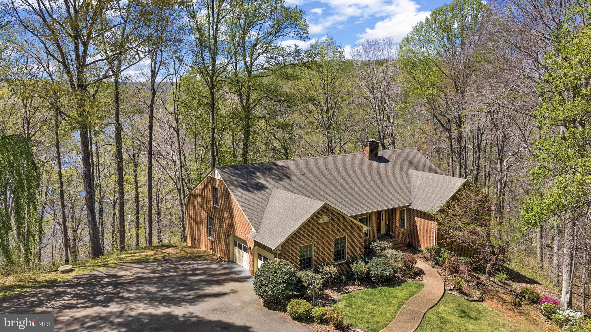 5513 River Road Fredericksburg, VA 22401 - Photo 3 of 77