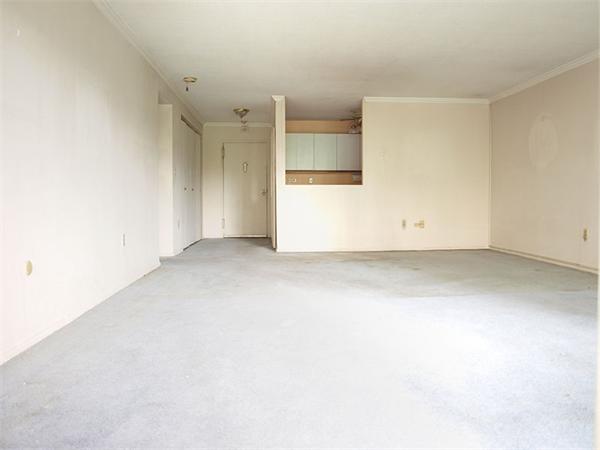2 Hawthorne Place, Unit 5H Boston, MA 02114 - Photo 1 of 15
