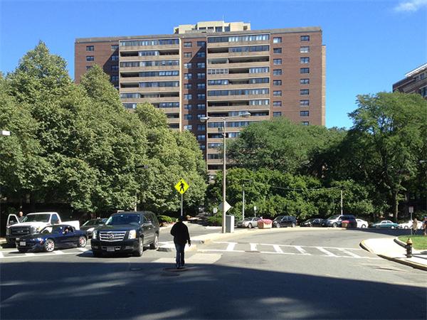 2 Hawthorne Place, Unit 5H Boston, MA 02114 - Photo 14 of 15