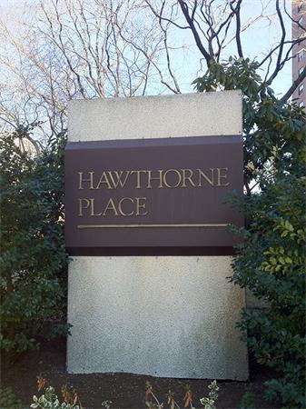 2 Hawthorne Place, Unit 5H Boston, MA 02114 - Photo 9 of 15