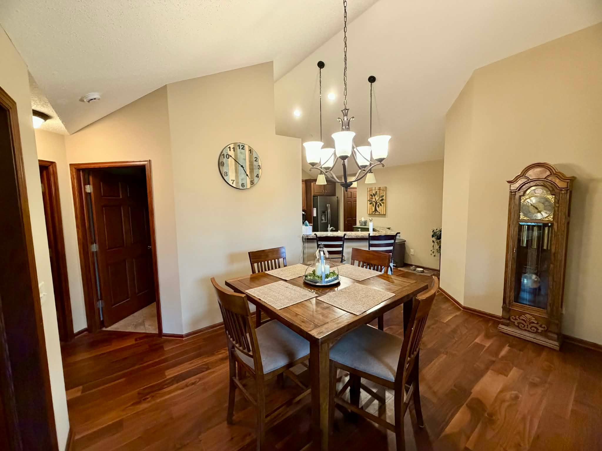 24038 Rivers Edge Road Rogers, MN 55374 - Photo 8 of 32
