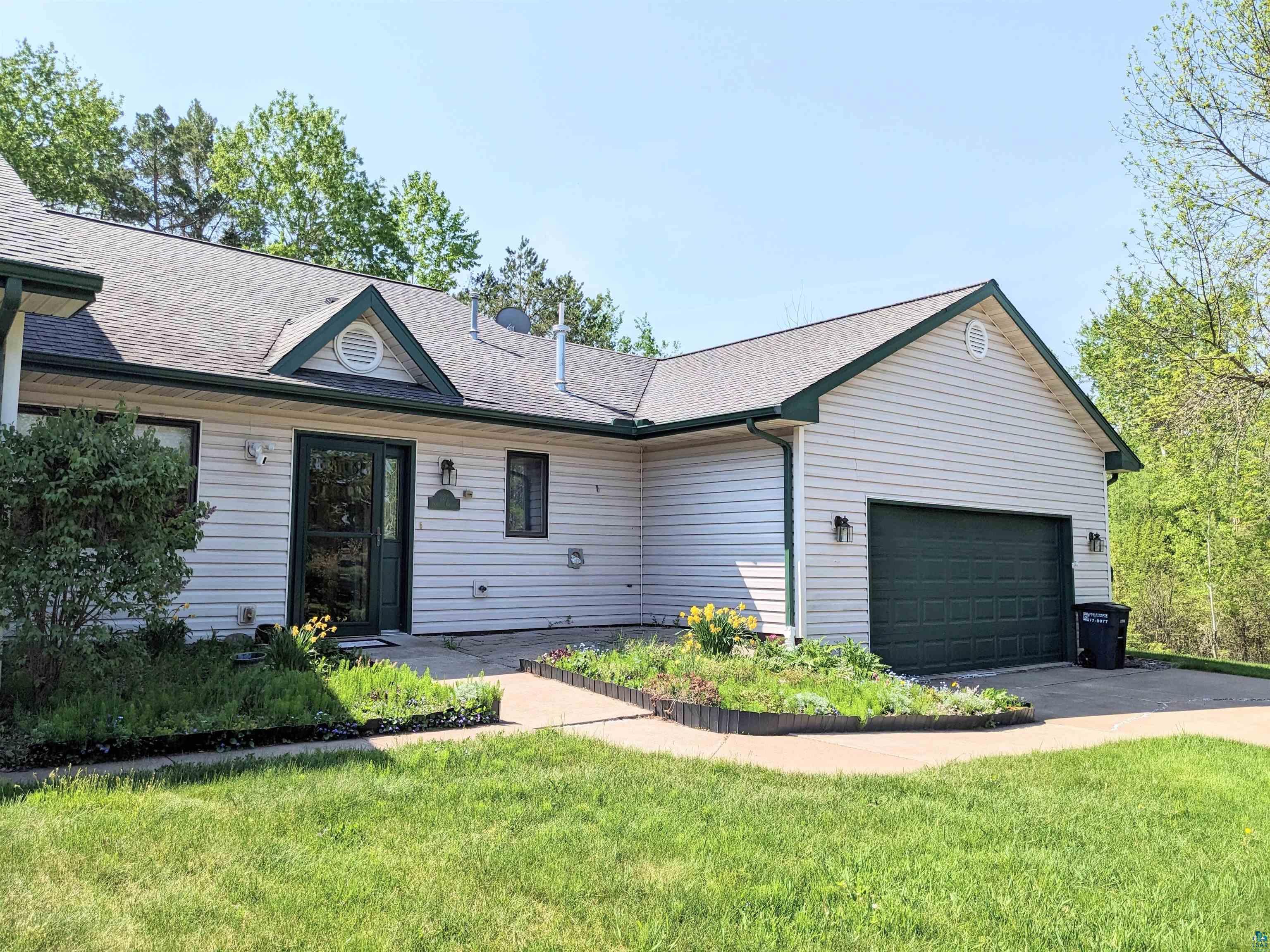 202 Prentice Heights Road, Unit 202 Ashland, WI 54806 - Photo 2 of 36 Gallery Image 2