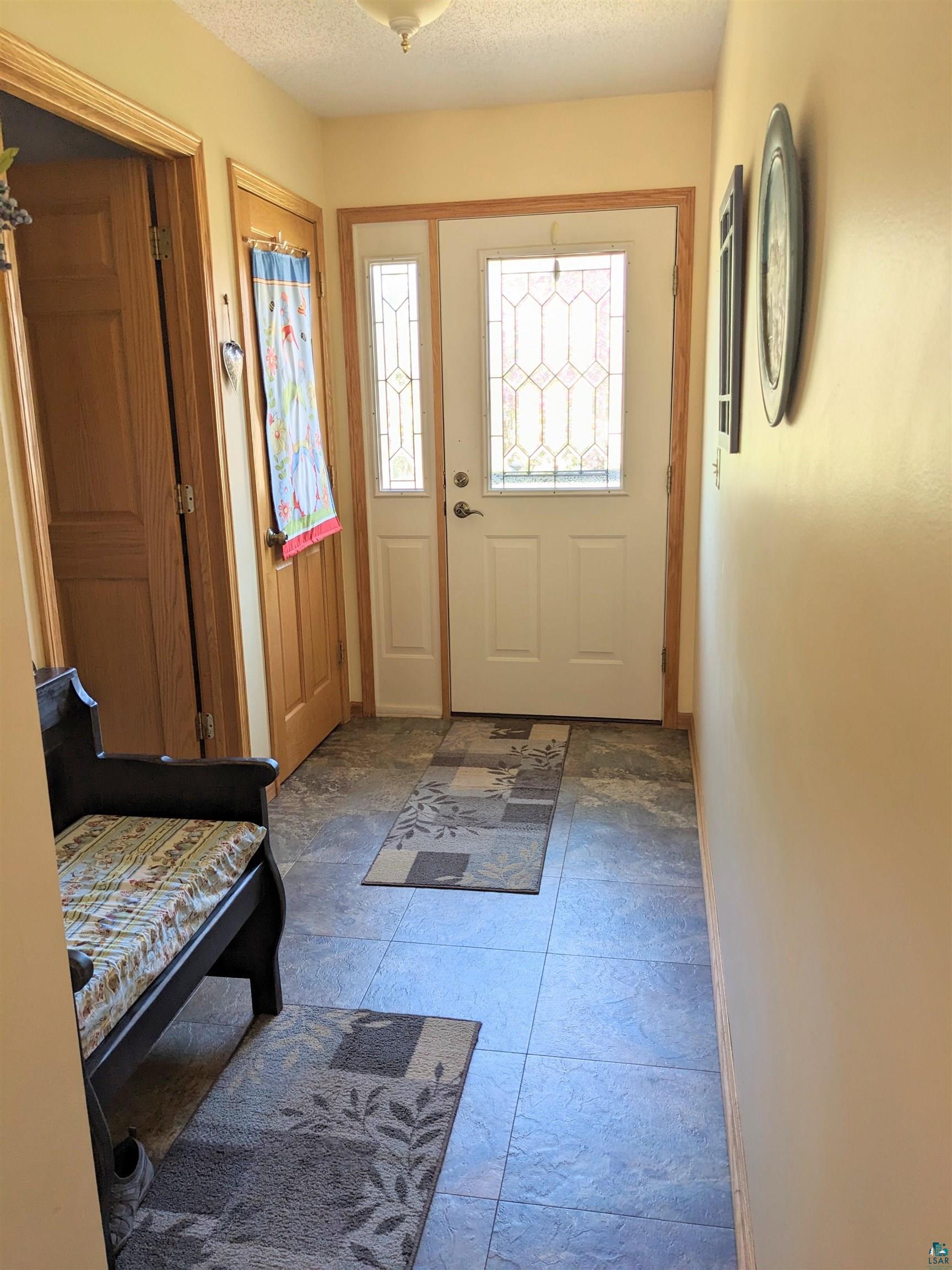 202 Prentice Heights Road, Unit 202 Ashland, WI 54806 - Photo 5 of 36 Gallery Image 5