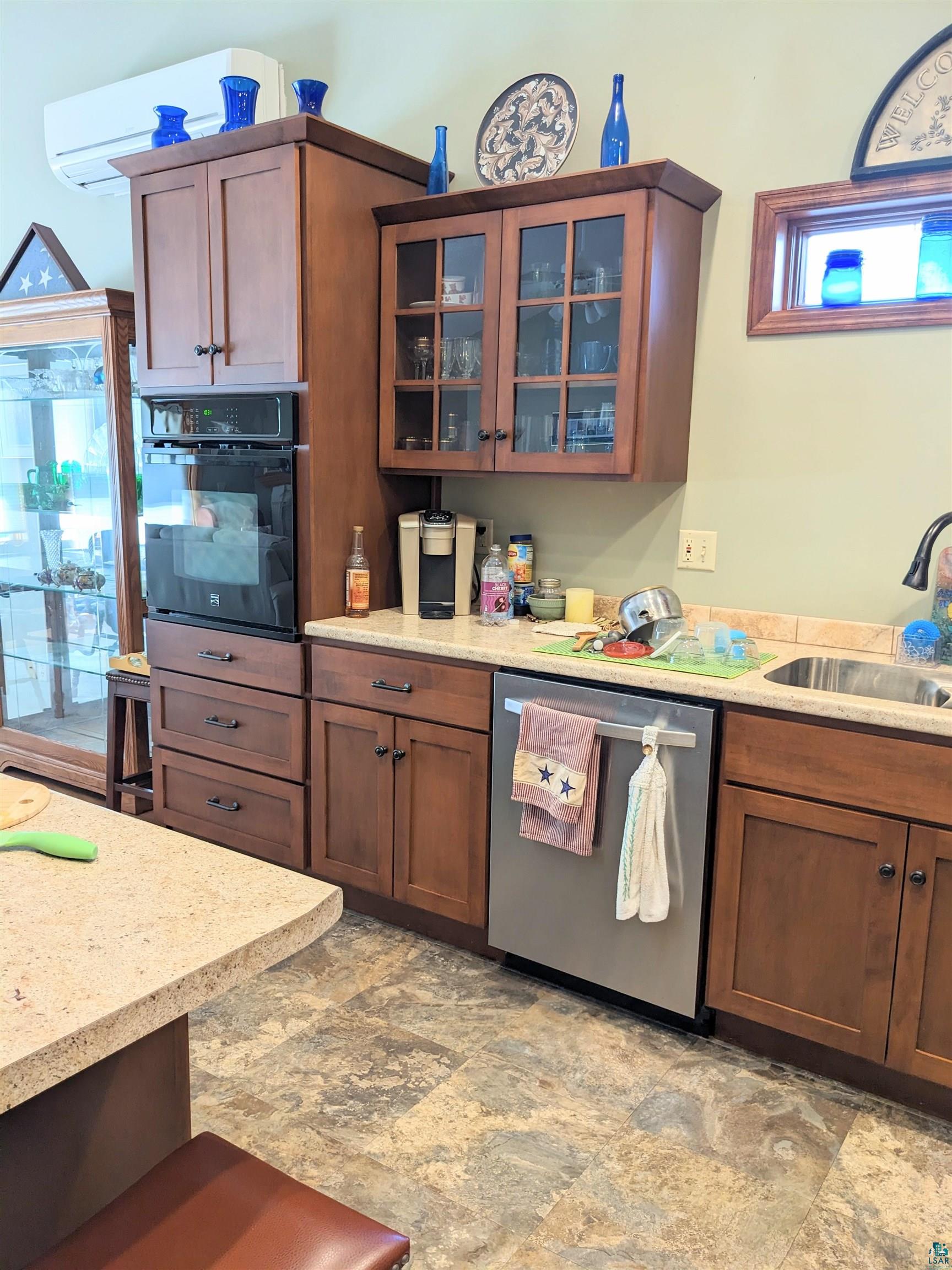 202 Prentice Heights Road, Unit 202 Ashland, WI 54806 - Photo 9 of 36 Gallery Image 9