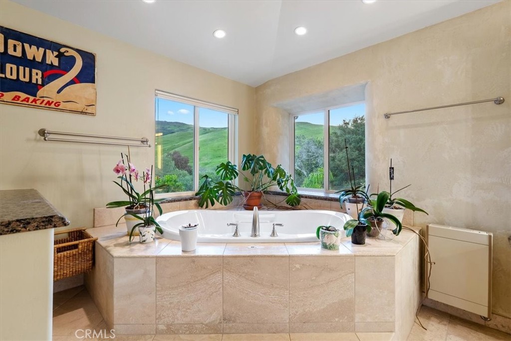 1677 Rising Star Place Cayucos, CA 93430 - Photo 31 of 64