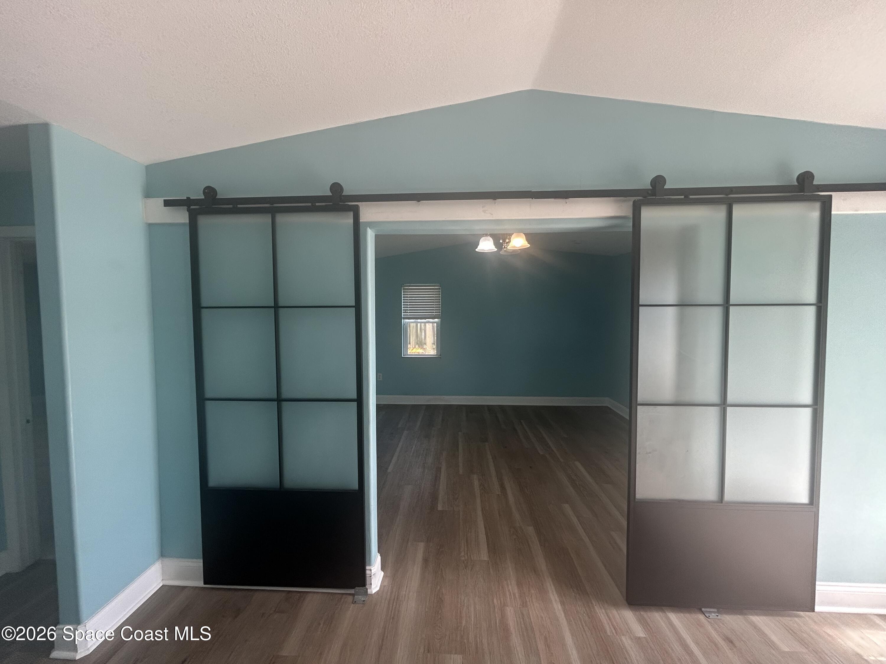 180 Richards Road Melbourne Beach, FL 32951 - Photo 3 of 32 a view of a small space