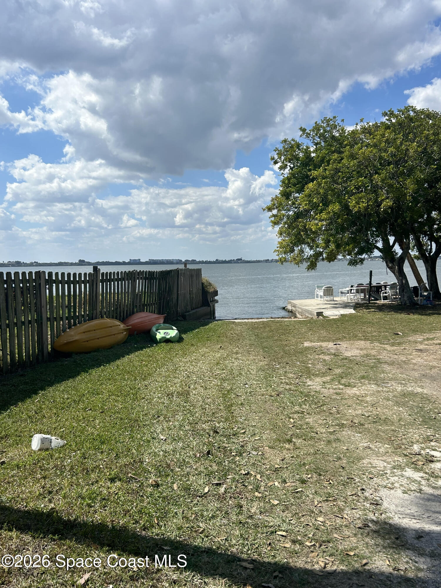 180 Richards Road Melbourne Beach, FL 32951 - Photo 32 of 32 a view of a garden with an outdoor space