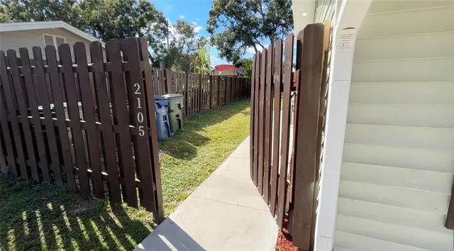 $1,400 | 2105 North Allendale Avenue, Unit A, Sarasota, FL 34234