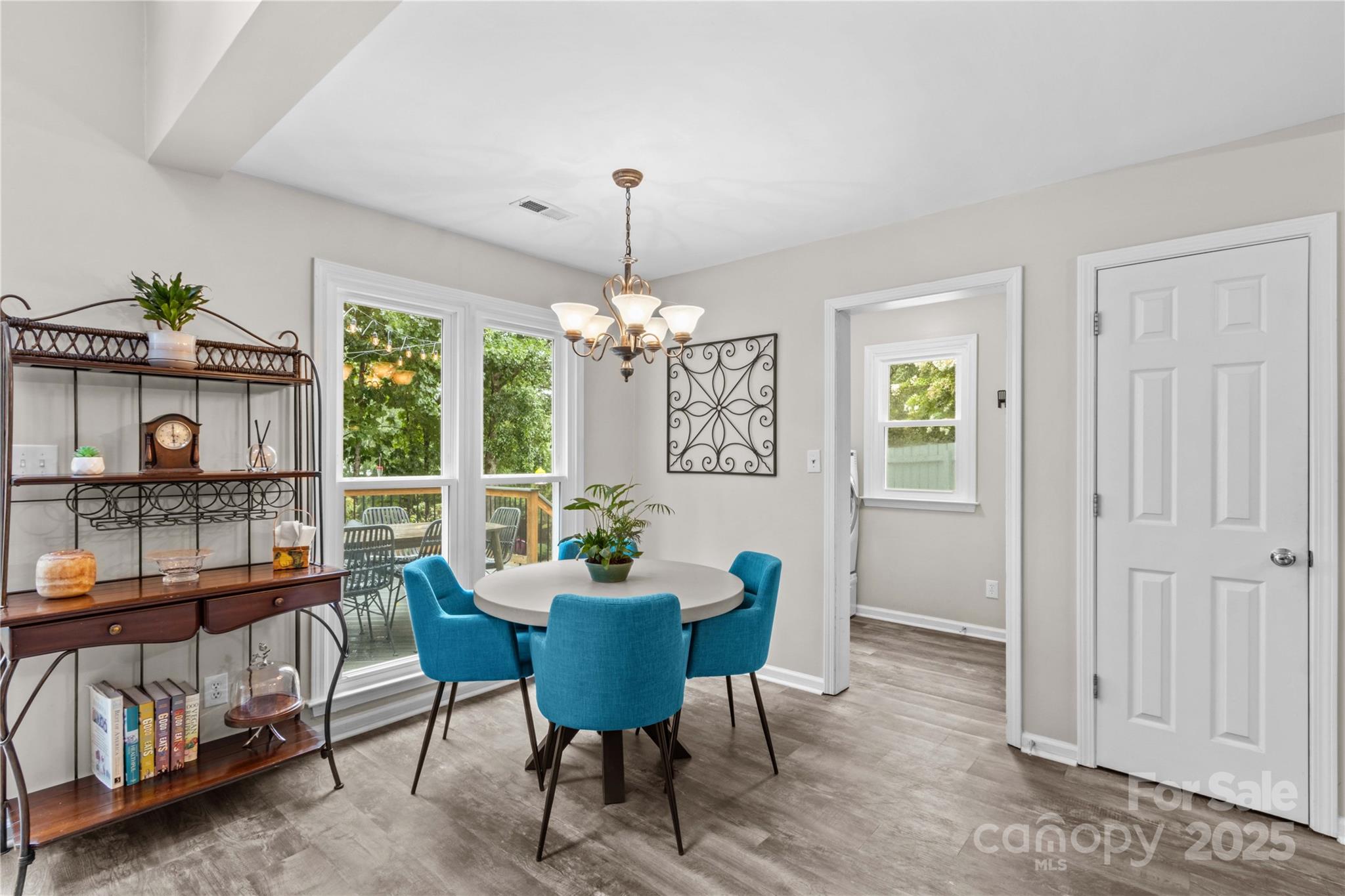 586 Highland Ridge Road Mooresville, NC 28115 - Photo 8 of 45 Gallery Image 8