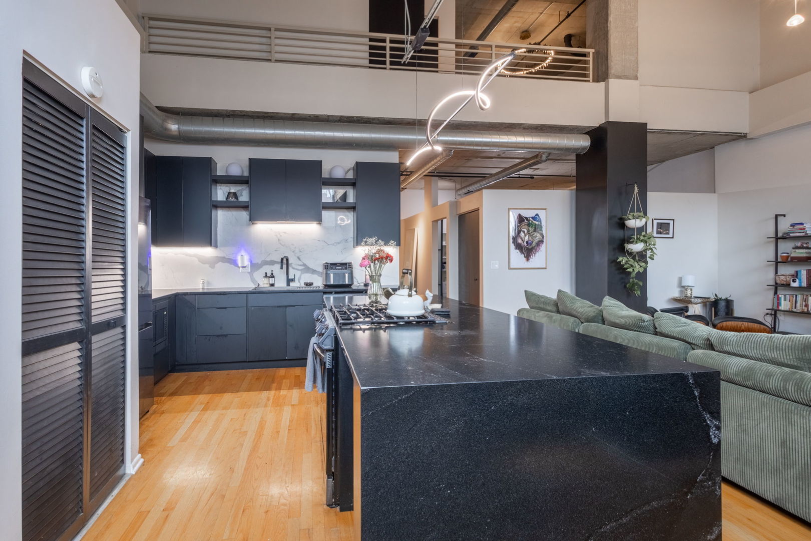 6 South Laflin Street, Unit 107S Chicago, IL 60607 - Photo 8 of 19