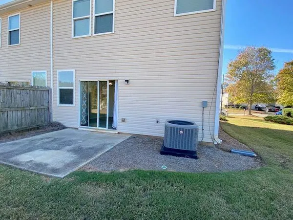 $2,000 | 322 Oak Leaf Place, Acworth, GA 30102