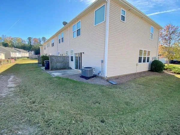 $2,000 | 322 Oak Leaf Place, Acworth, GA 30102