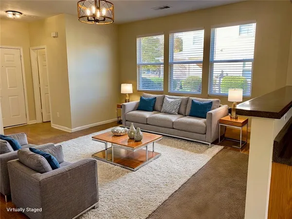 $2,000 | 322 Oak Leaf Place, Acworth, GA 30102