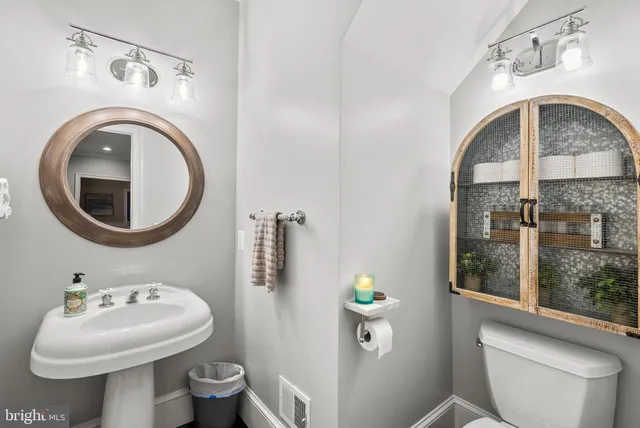 $1,899,900 | 10306 Cutters Lane, Potomac, MD 20854