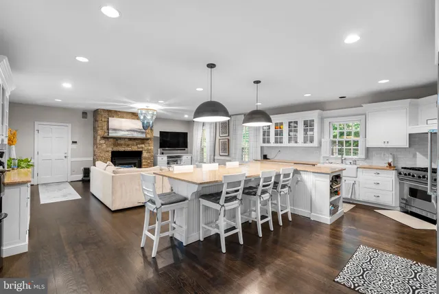 $1,899,900 | 10306 Cutters Lane, Potomac, MD 20854