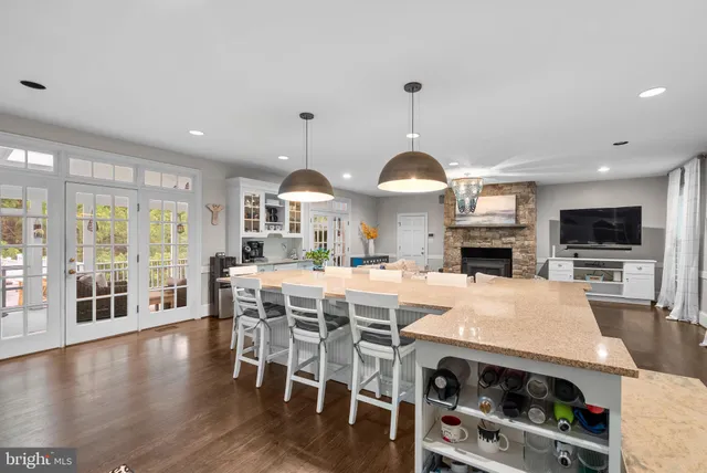 $1,899,900 | 10306 Cutters Lane, Potomac, MD 20854