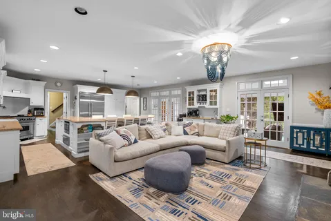 $1,899,900 | 10306 Cutters Lane, Potomac, MD 20854