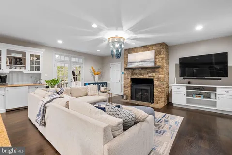 $1,899,900 | 10306 Cutters Lane, Potomac, MD 20854