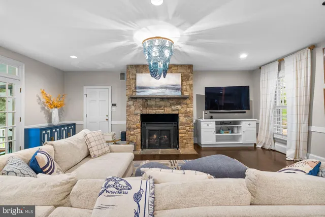 $1,899,900 | 10306 Cutters Lane, Potomac, MD 20854