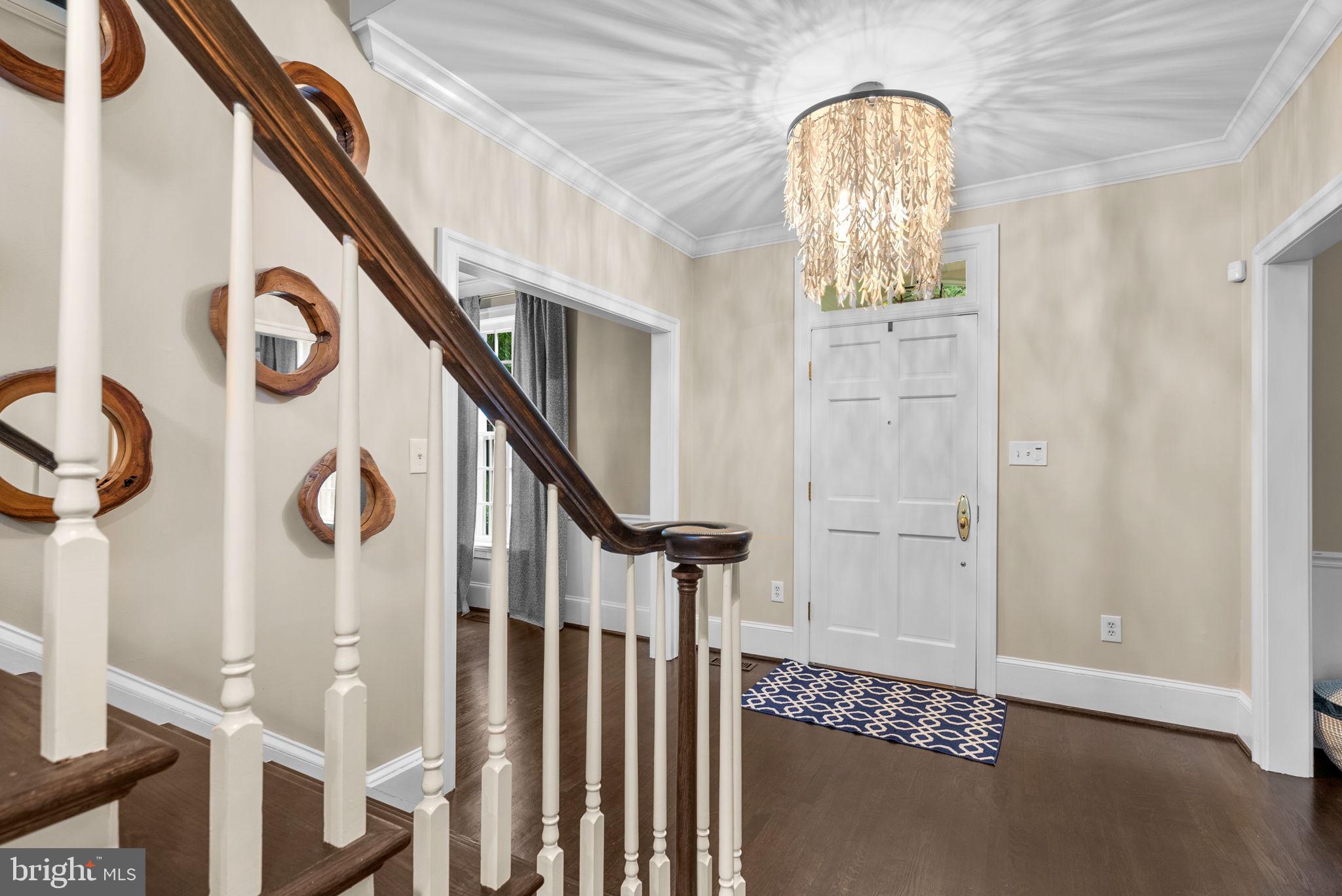 10306 Cutters Lane Potomac, MD 20854 - Photo 5 of 76